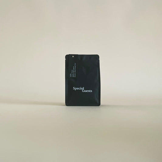 SpecialGuests - UN058 - Janson 957, Geisha Natural